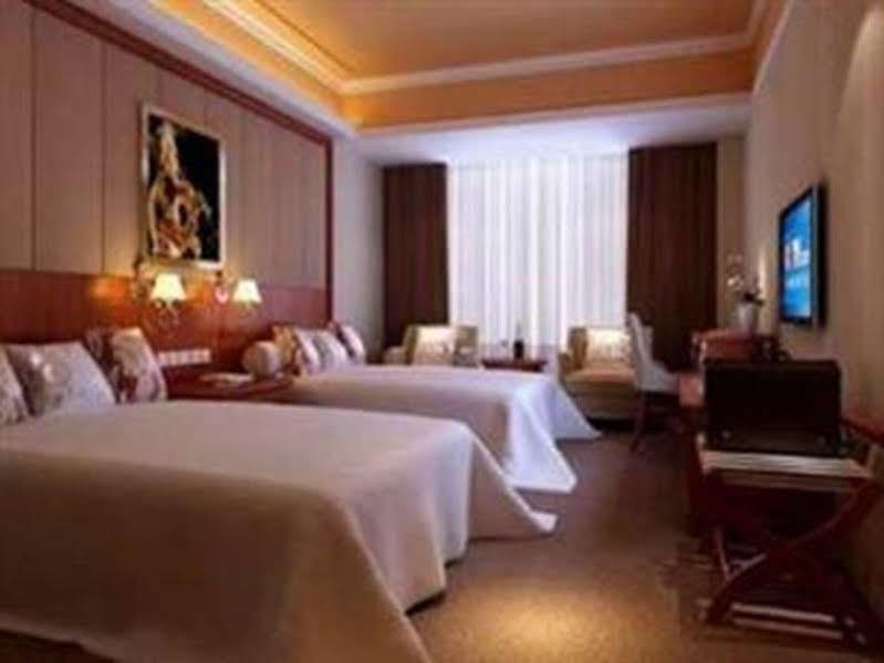 Vienna Hotel - Shenzhen Higher Education Mega Center Экстерьер фото